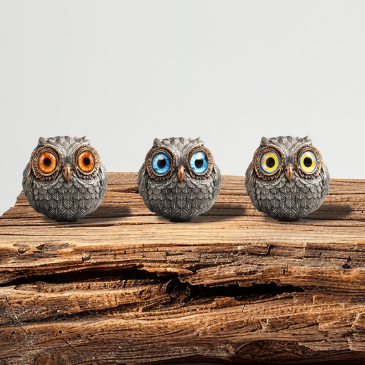 Uggla som lyckoamulett  | 3 cm x 3 cm