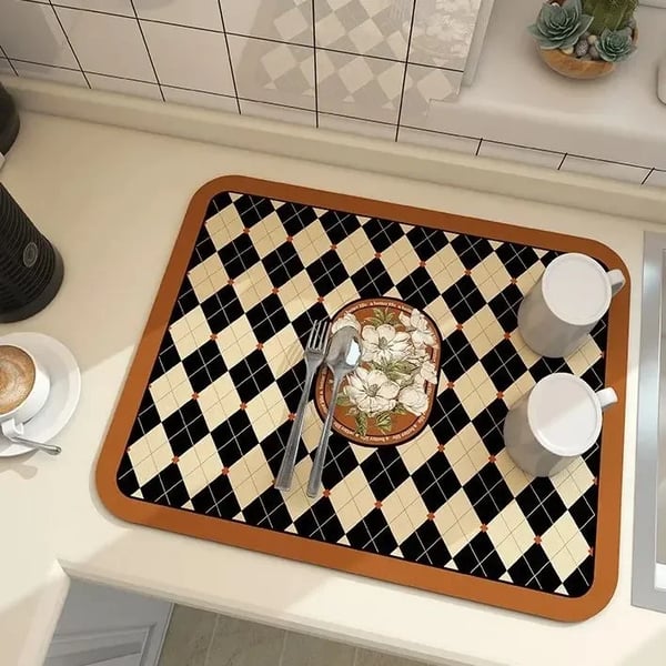 Absorberande köksmatta